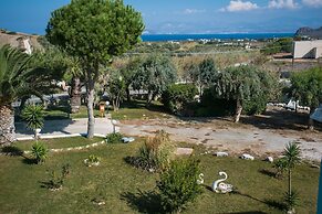 Hotel Asteras Paradise