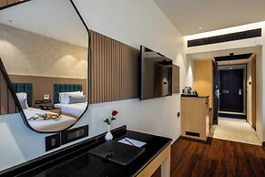 Citrine Hotel