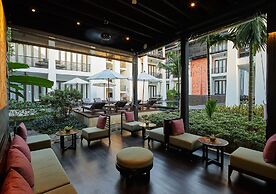 U Chiang Mai