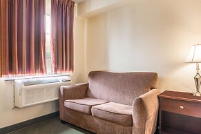 Knights Inn Orillia