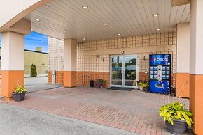 Knights Inn Orillia