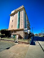 Hotel Sacramora