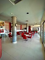 Hotel Sacramora