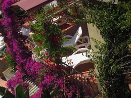 Aparthotel Domus De Janas Sul Mare