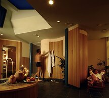 Hotel KRONE - eat, drink, stay