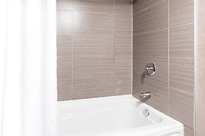 Hotel Universel