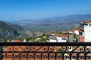 Fedriades Delphi Hotel