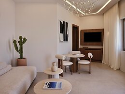 Andronis Luxury Suites
