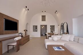 Andronis Luxury Suites