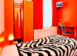 Hotel The Moon
