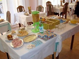 Hotel Mignon