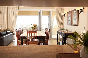 Pinnacle Point Beach and Golf Resort