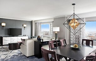 Hilton Baltimore Inner Harbor