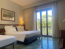 Hotel Marad