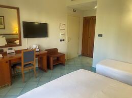 Hotel Marad
