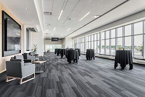 Four Points by Sheraton Levis Convention Centre