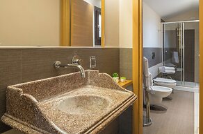 Vittorio Veneto Hotel