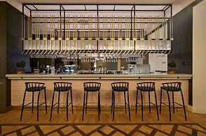 Hotel Saski Krakow, Curio Collection by Hilton