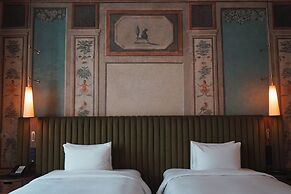 Hotel Saski Krakow, Curio Collection by Hilton