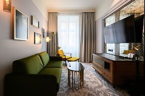 Hotel Saski Krakow, Curio Collection by Hilton