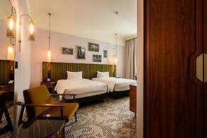 Hotel Saski Krakow, Curio Collection by Hilton