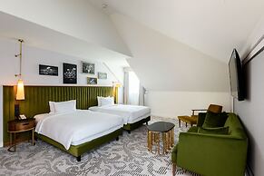 Hotel Saski Krakow, Curio Collection by Hilton