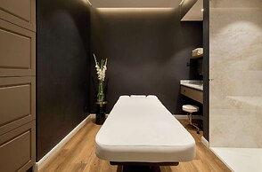 Hotel Saski Krakow, Curio Collection by Hilton