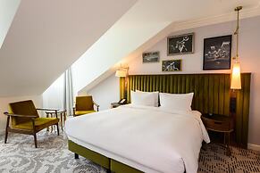 Hotel Saski Krakow, Curio Collection by Hilton