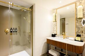 Hotel Saski Krakow, Curio Collection by Hilton