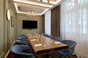 Hotel Saski Krakow, Curio Collection by Hilton