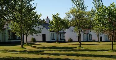 Brown Trout Golf & Country Inn