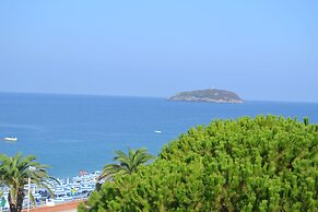 Beach Hotel