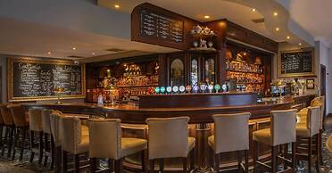 Headfort Arms Hotel