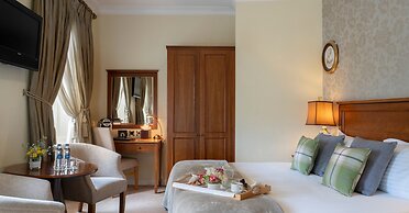 Headfort Arms Hotel