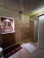 Kismet Cave House