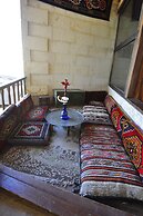 Kismet Cave House