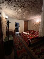Kismet Cave House