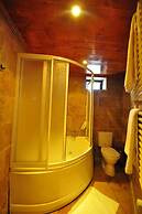Kismet Cave House
