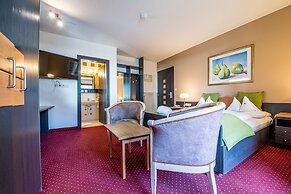 Alphotel Stocker