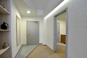 Minotel Barsam Suites