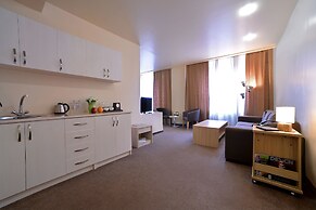 Minotel Barsam Suites