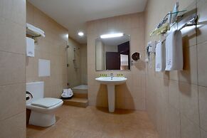 Minotel Barsam Suites