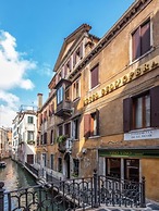 Hotel Dell'Opera