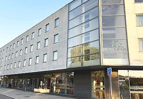 B&B HOTEL Maubeuge Gare