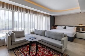 Tribe Hotel