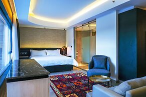Tribe Hotel