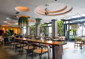 Tribe Hotel
