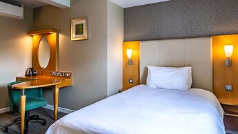 The Lensbury Resort