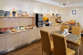 Promenade Hotel by Mellow Mood Hotels