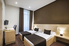 Promenade Hotel by Mellow Mood Hotels
